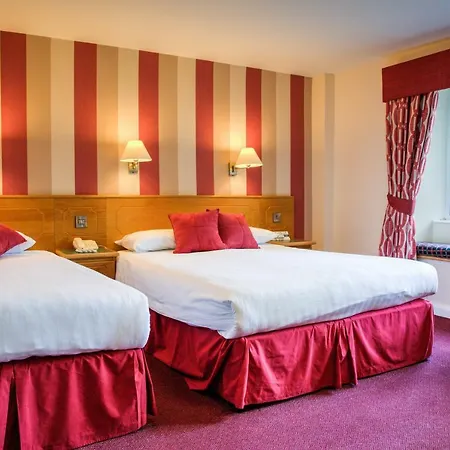 Patterdale Hotel מלון פאטרדייל